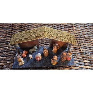 Vintage DICKSONS 11 Piece Nativity Set‎ Resin Figures 2.5 in w/ Box no. CH-356